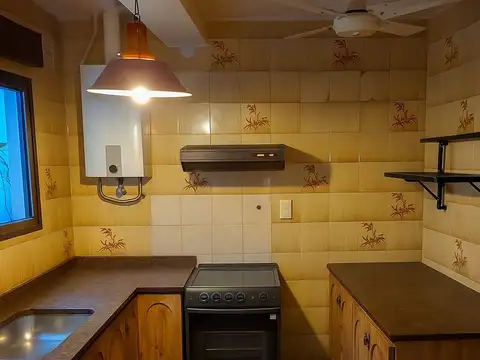 Depto Tipo Casa en Venta 40 años