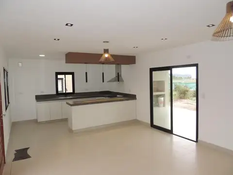 Casa en Venta en Cerrillos, USD 130.000