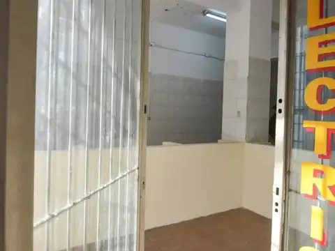 Local en Venta 30 años