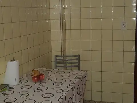 Depto Tipo Casa 4 ambientes con 1 baño