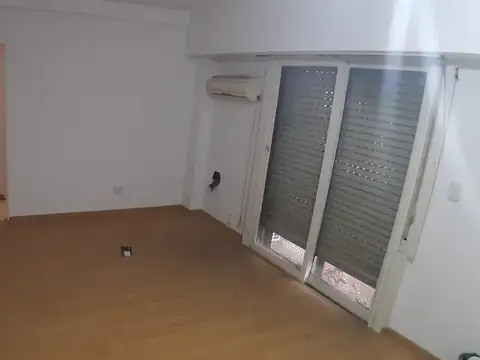 Departamento en Venta en Villa Ballester, USD 135.000