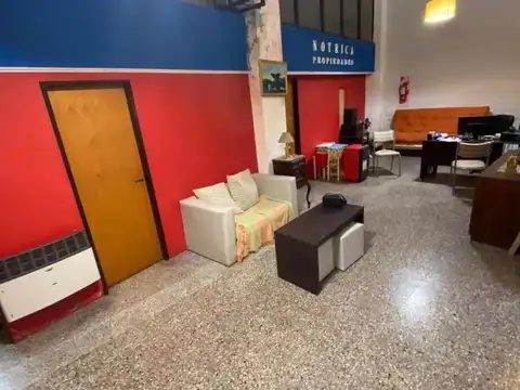 Local en Venta en Bernal Oeste, USD 110.000