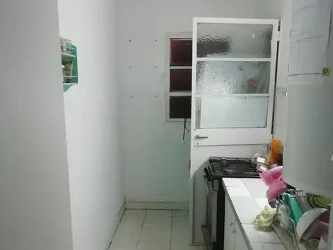 VENTA DE DEPTO. 4 AMB. A 6 CDRAS. ESTACION