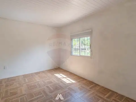 Casa 3 ambientes con 1 baño