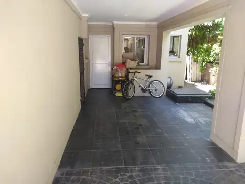 Vendo casa Country Barrancas de Guido