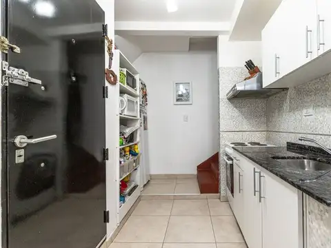 Depto Tipo Casa en Venta al Este