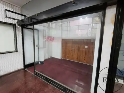 Local comercial en venta ubicado en Centro