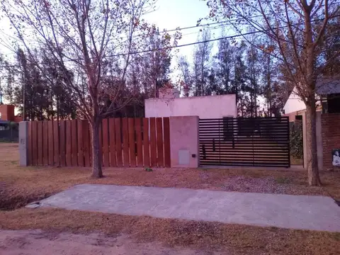Casa en Venta en Roldan, USD 55.000
