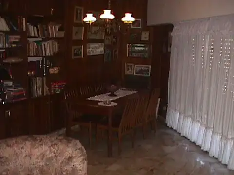 Casa en Venta en El Palomar, USD 165.000