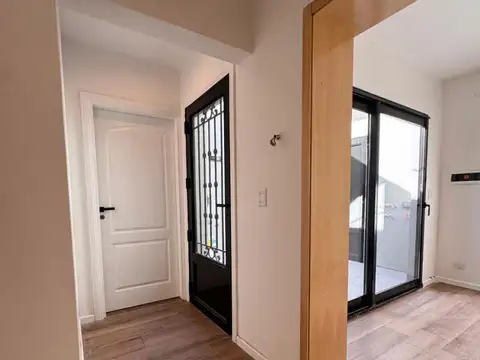 Depto Tipo Casa en Venta de 2 ambientes