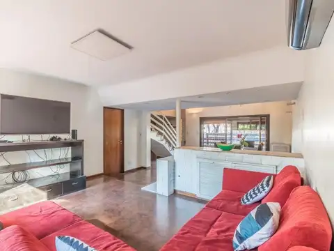 Av. Segurola 4279 , Piso No definido