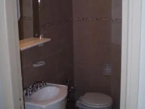 URQUIZA, GRAL. 100, Piso 1