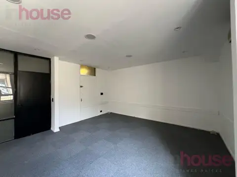 Oficina en Alquiler al Este