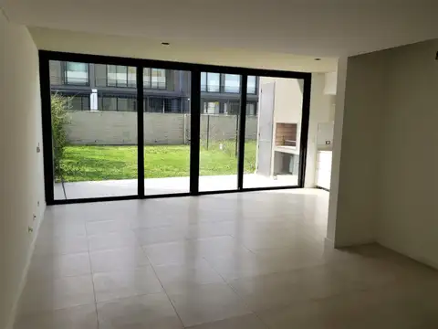 Intendente Becco 2300