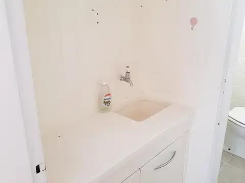 VENTA PACK DE OFICINAS  Y LOCAL COMERCIAL- SE ESCUCHAN OFERTAS