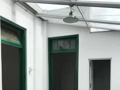 Virrey Olaguer Y Feliú 3100, Piso PB