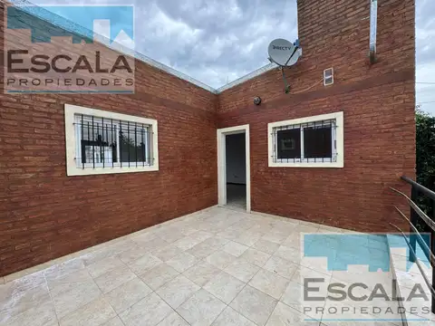 Casa 3 ambientes con 1 baño