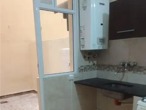 Departamento en Alquiler en Belgrano C, $ 700.000