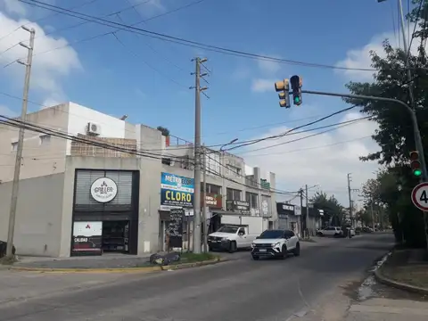 Pilar! DEPTO 1 AMB. con Balcón y Cochera a mts Panameric.Km.55!