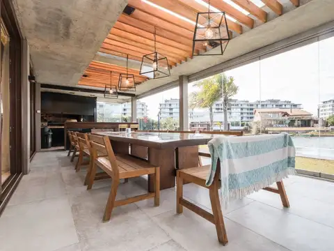 Casa en Venta de 4 dormitorios