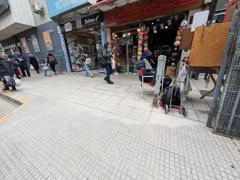 Local en Alquiler en Villa Urquiza, USD 12.000