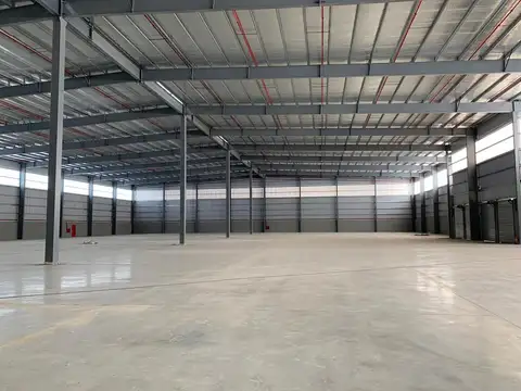 Depósito - Garin 3162 m2 Cubiertos AAA