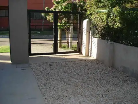 Casa en Venta en Quilmes Oeste, USD 105.000