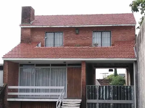 Casa  en Venta ubicado en Bernal Oeste, Bernal, Quilmes - SVN0287_LP584073_1