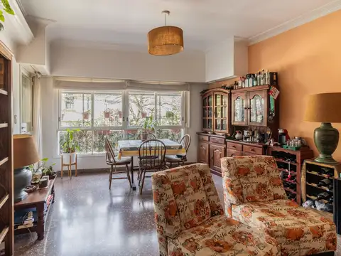 Depto Tipo Casa en Venta con 1 cocheras