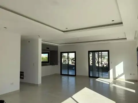 Casa en Venta en Canning, USD 320.000