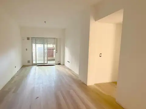 Departamento 3 Ambientes en Venta en Almagro a Estrenar con Balcón y Patio