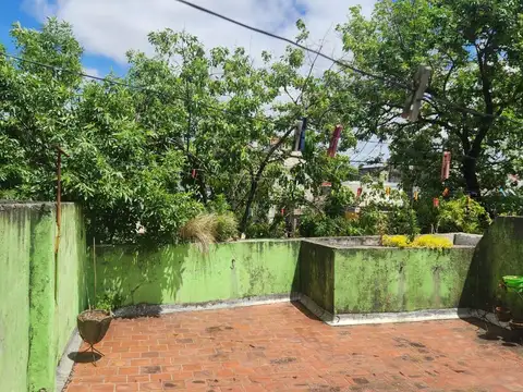 Terreno en Venta 6  mts Fondo