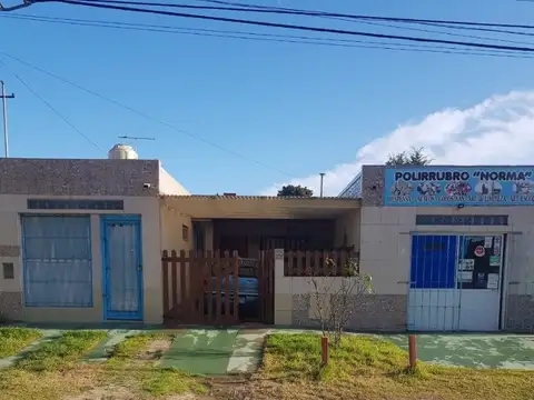 OPORTUNIDAD! NUEVO PRECIO  CASA  CON DOS LOCALES