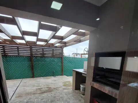 Depto Tipo Casa 3 ambientes con 1 baño