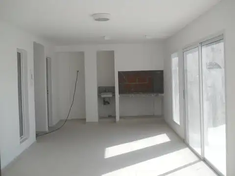 Villa Ballester, Impecable Depto. 3 Amb. C/cochera Cubierta