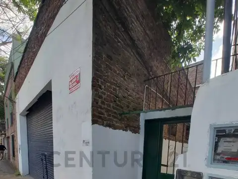 Gandolgo 1000, Piso 0