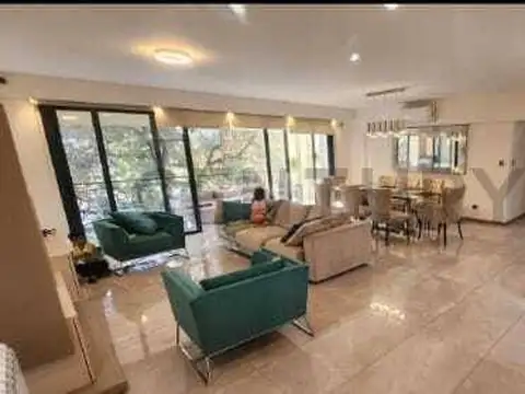 Departamento 4 ambientes. con cochera. Con piscina. Villa Ballester