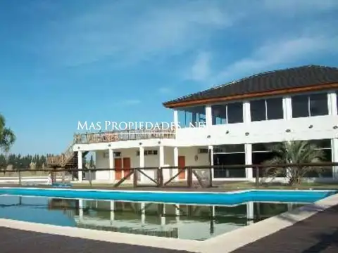 Terreno en Venta 20  mts Fondo