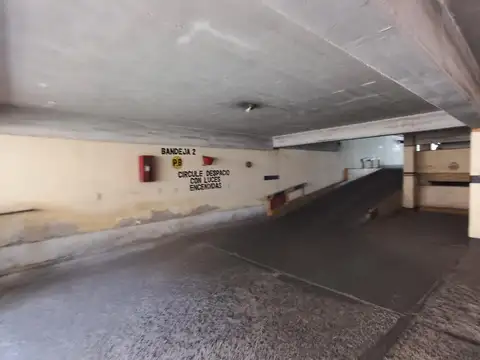 ¡Oportunidad Cochera Única en el Corazón de Salta!