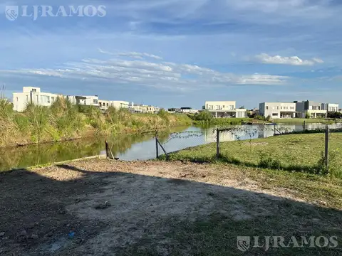 Casa en Alquiler Temporal en El Canton - Norte, USD 3.500