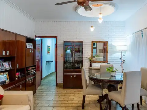 Depto Tipo Casa en Venta 35 años
