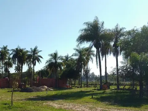 Terreno en Venta 30  mts Fondo