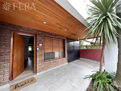 PASAJE MERLINO al 700