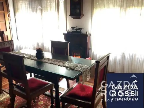 Casa en Venta con 1 cochera