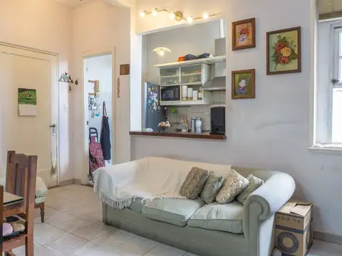 Venta depto 3 ambientes con balcon Belgrano R