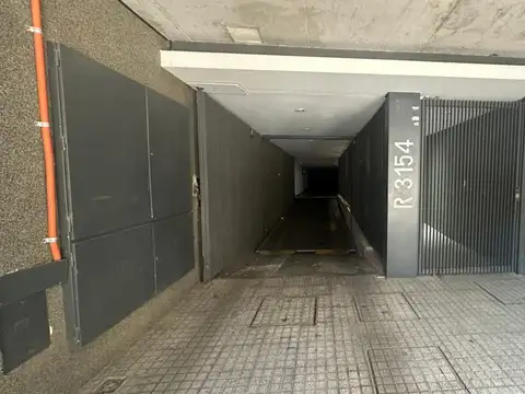 VENTA COCHERA EN ECHESORTU