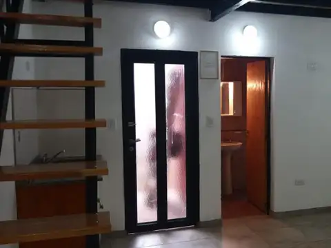 Alquiler departamento tipo Loft en calle Moron, Paso del Rey