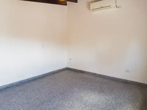 Casa en Alquiler en Punta Alta, $ 530.000