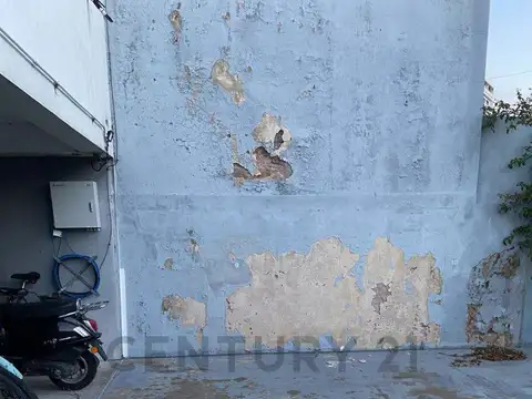 Cochera en venta en La Plata