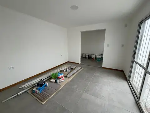 Depto Tipo Casa en Venta 34 años